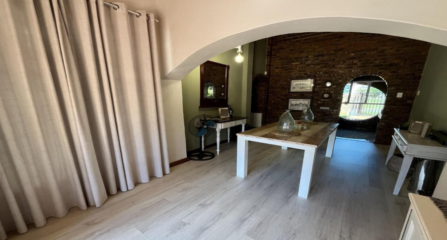 5 Bedroom Property for Sale in Royldene Northern Cape